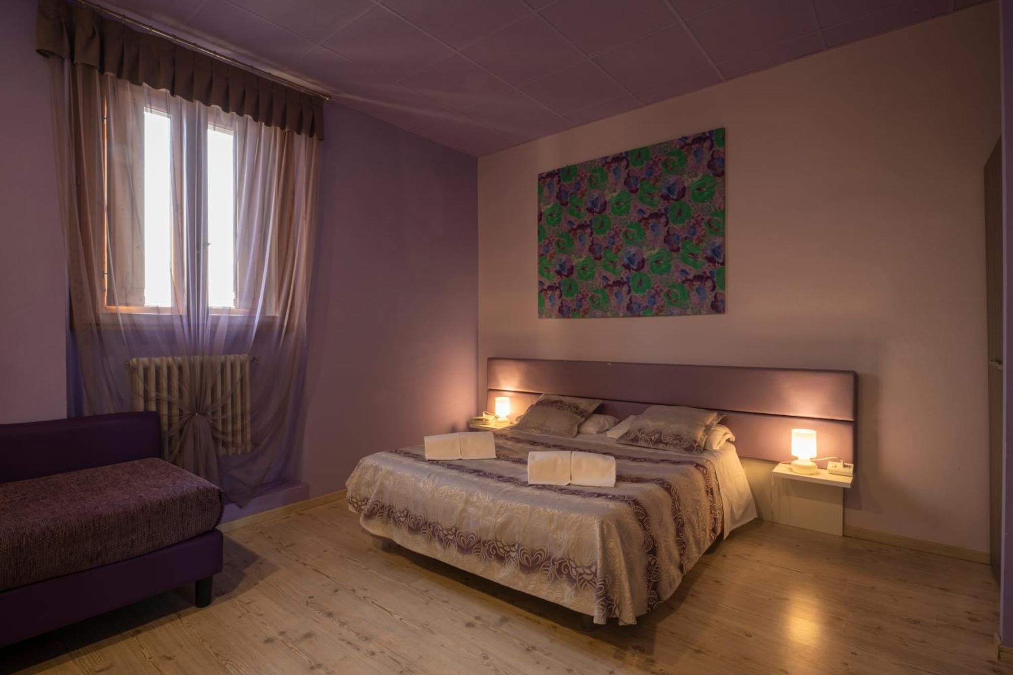 Hotel Palazzo Renieri - 3Stelle S Colle Val D'Elsa Exterior photo
